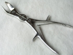 Chirurgický nástroj - Kleštì