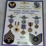 Kniha USAF medaile,stuky,odznaky od 2.V po souastnost